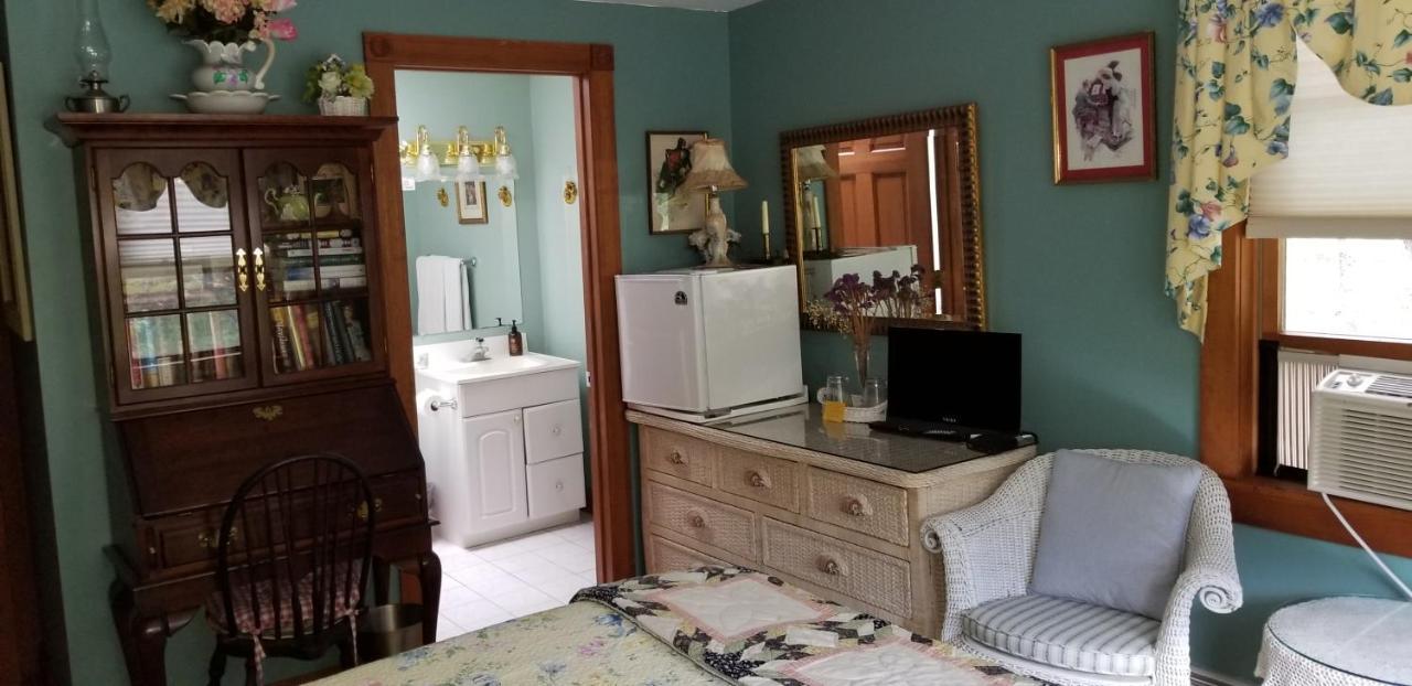 Eastgate Inn B&B Lenox Esterno foto